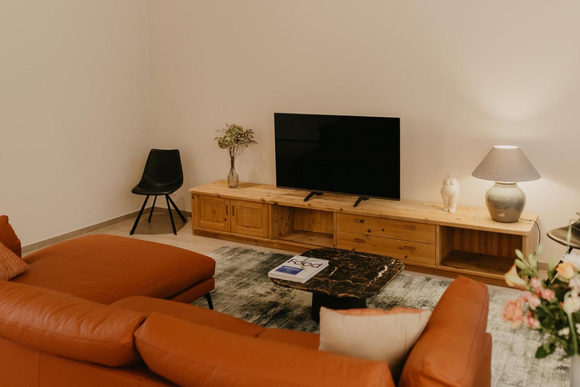 Blue Bird Residence แอนต์เวิร์ป ภายนอก รูปภาพ