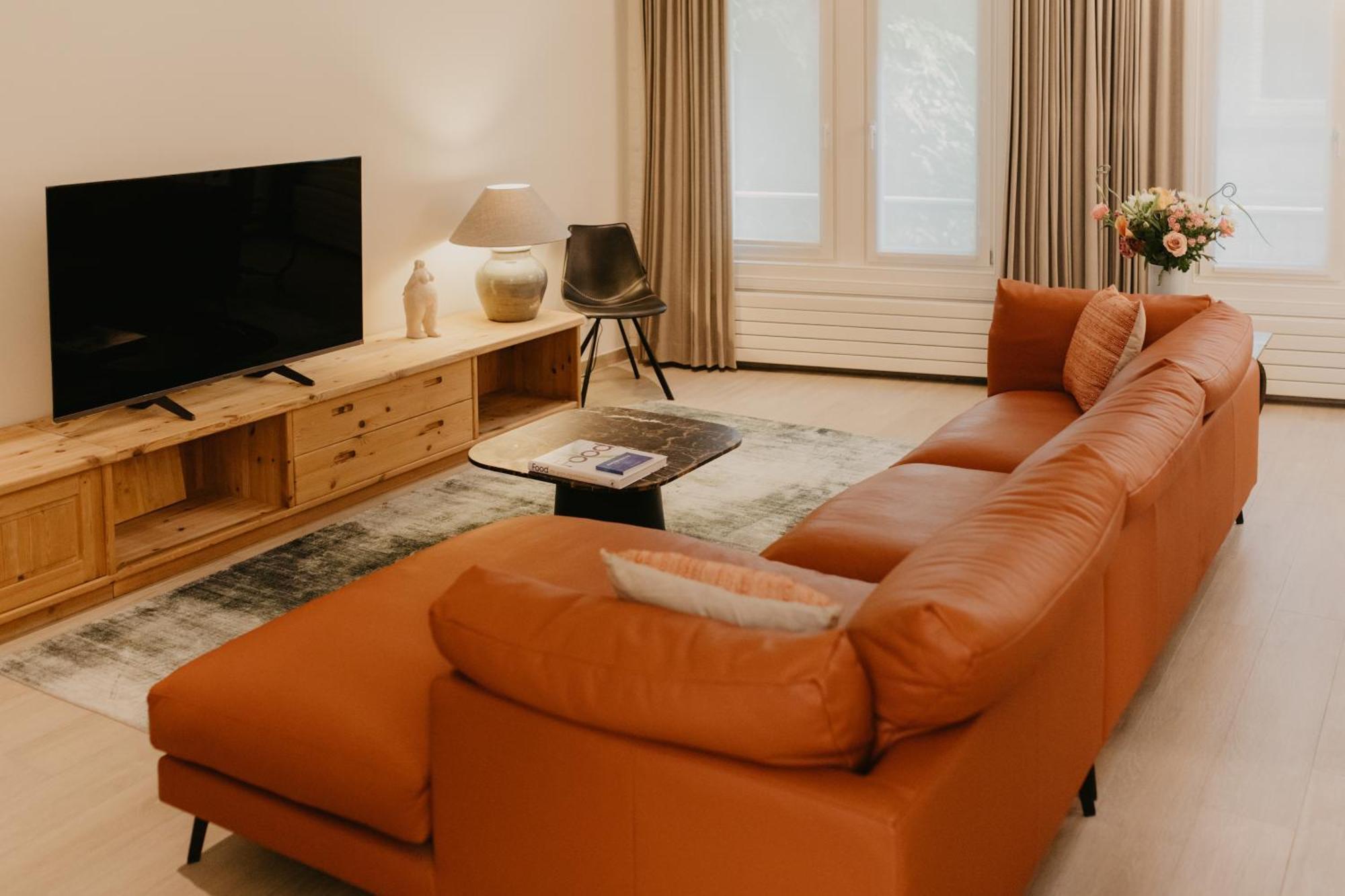 Blue Bird Residence แอนต์เวิร์ป ภายนอก รูปภาพ