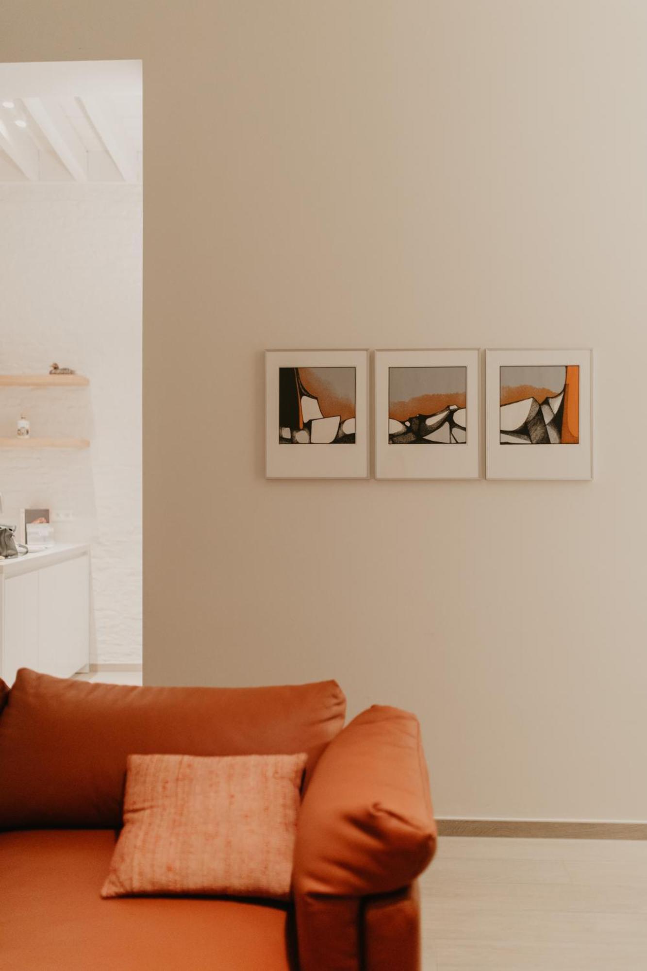 Blue Bird Residence แอนต์เวิร์ป ภายนอก รูปภาพ