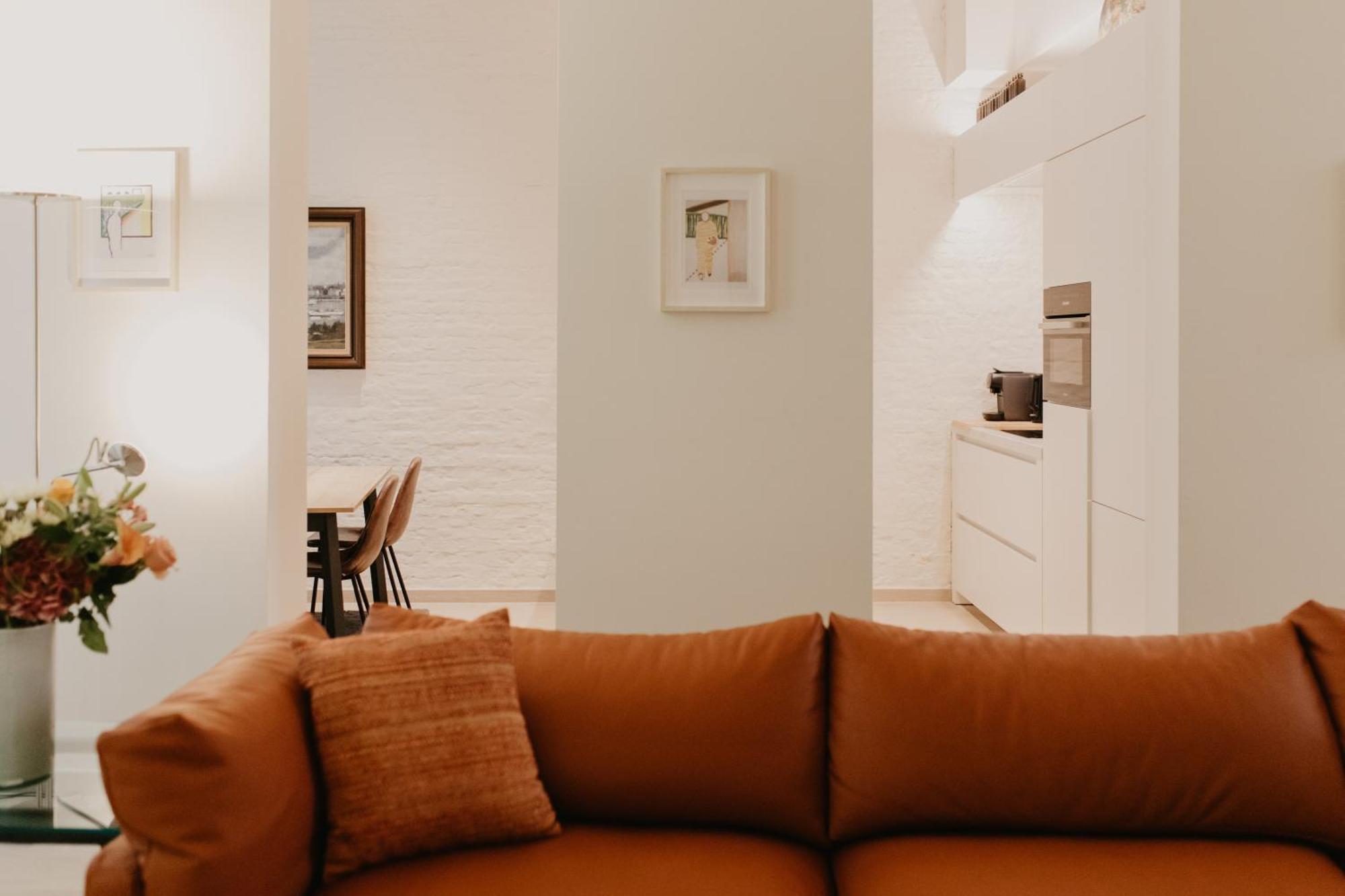 Blue Bird Residence แอนต์เวิร์ป ภายนอก รูปภาพ
